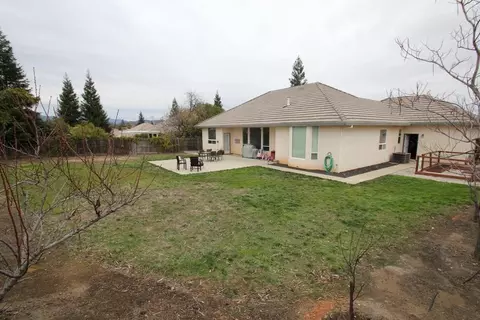 1058 Coggins St, Redding, CA 96003 photo 21