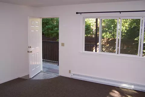 1555 Olive Ave, Redding, CA 96001 photo 3