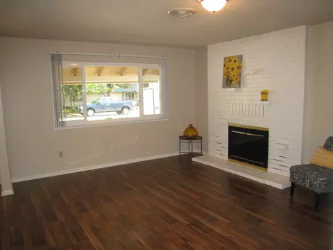 1116 Harpole Rd, Redding, CA 96002 photo 4