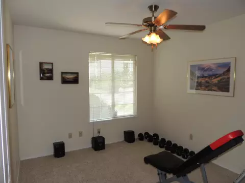 2910 Tropicana Ct, Redding, CA 96003 photo 8