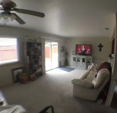 2044 Stonybrook Dr, Red Bluff, CA 96080 photo 3