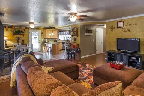 13250 Bear Mountain Rd, Redding, CA 96003 photo 7
