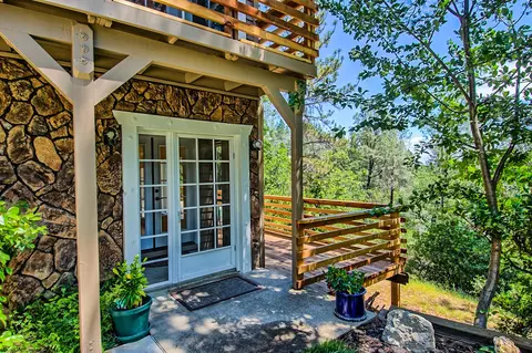 17570 Forest View Dr, Redding, CA 96003 photo 6