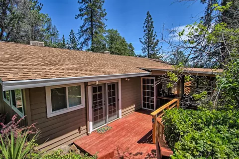 17570 Forest View Dr, Redding, CA 96003 photo 11