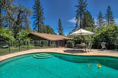 17570 Forest View Dr, Redding, CA 96003 photo 16