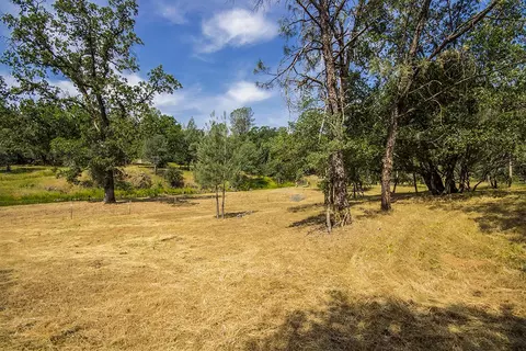 13236 Opal Way, Redding, CA 96003 photo 19
