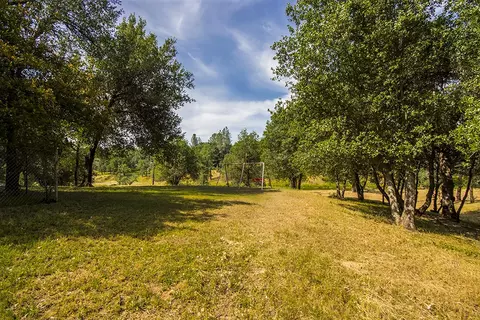 13236 Opal Way, Redding, CA 96003 photo 17