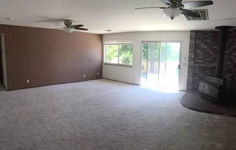 463 Rosewood Dr, Redding, CA 96003 photo 10