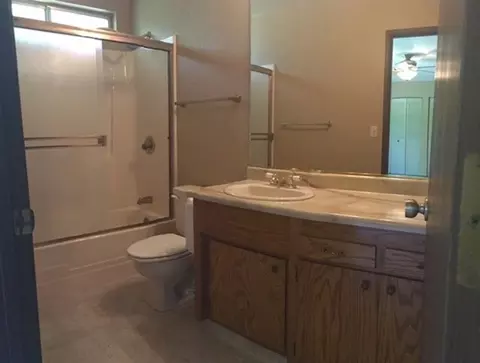 463 Rosewood Dr, Redding, CA 96003 photo 15