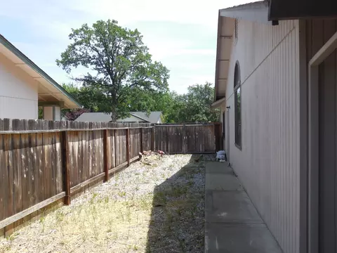 3654 Santa Rosa Way, Redding, CA 96003 photo 14