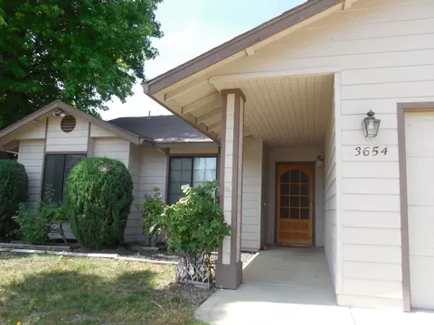 3654 Santa Rosa Way, Redding, CA 96003 photo 3