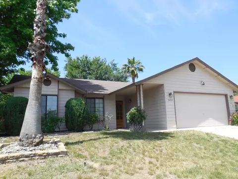 3654 Santa Rosa Way, Redding, CA 96003 photo 2