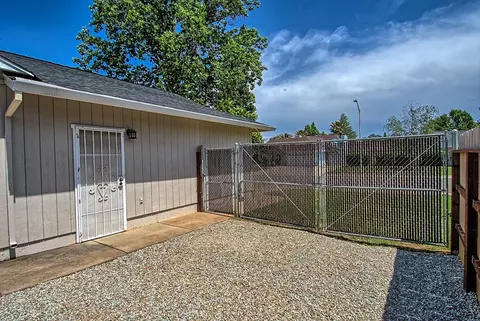3344 Bridger, Redding, CA 96002 photo 31