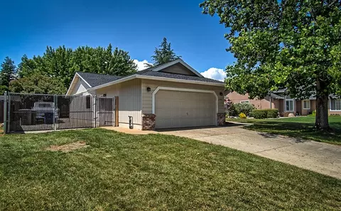 3344 Bridger, Redding, CA 96002 photo 2