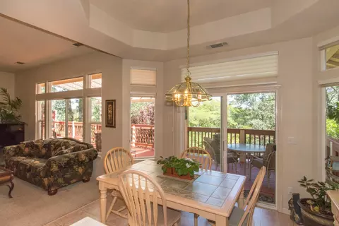 253 Harvest Walk, Redding, CA 96003 photo 13