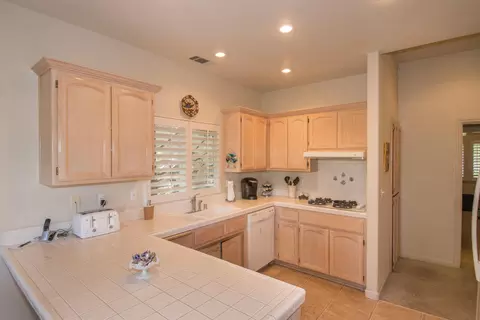 253 Harvest Walk, Redding, CA 96003 photo 9