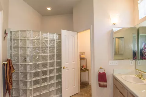 253 Harvest Walk, Redding, CA 96003 photo 20