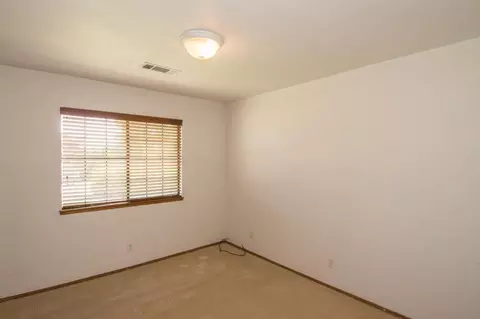 478 Rosewood Dr, Redding, CA 96003 photo 14