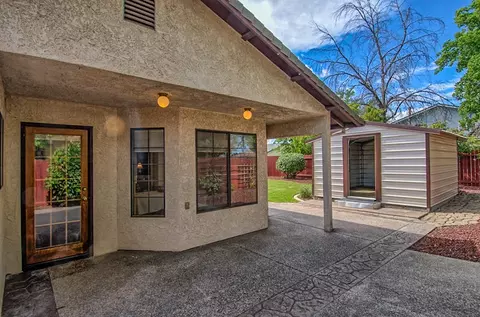 478 Rosewood Dr, Redding, CA 96003 photo 24