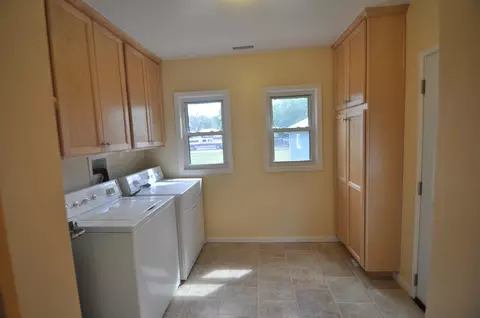 869 South St, Redding, CA 96001 photo 10