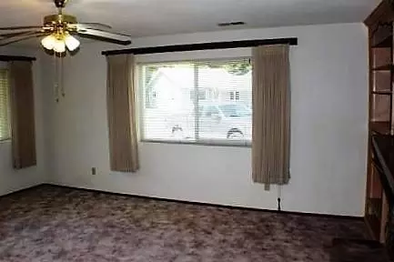 1812 Del Mar Ave, Redding, CA 96003 photo 3