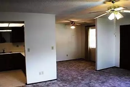 1812 Del Mar Ave, Redding, CA 96003 photo 10