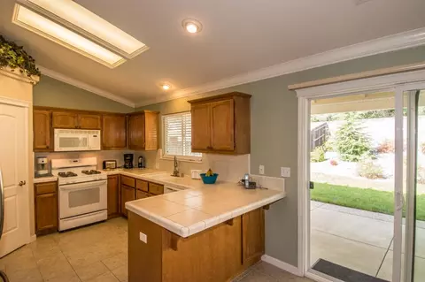 7450 Pit Rd, Redding, CA 96001 photo 9