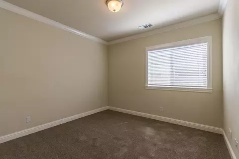 2305 Suzette Ave, Redding, CA 96002 photo 18