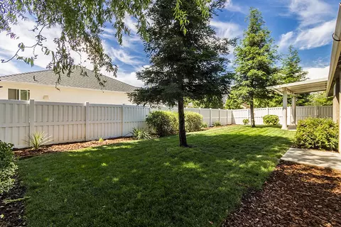 2305 Suzette Ave, Redding, CA 96002 photo 22