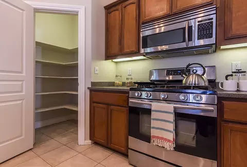 2305 Suzette Ave, Redding, CA 96002 photo 11