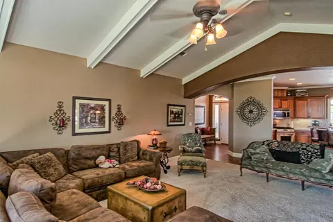 3381 Stanford Dr, Redding, CA 96003 photo 13