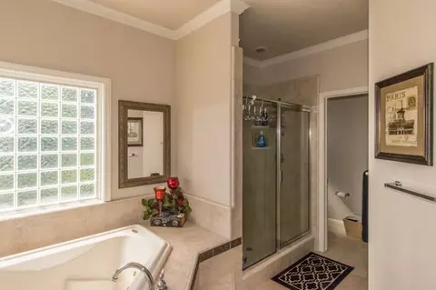 3381 Stanford Dr, Redding, CA 96003 photo 20
