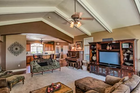 3381 Stanford Dr, Redding, CA 96003 photo 12