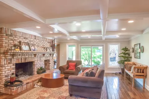 8789 Heritage Ct, Redding, CA 96001 photo 10