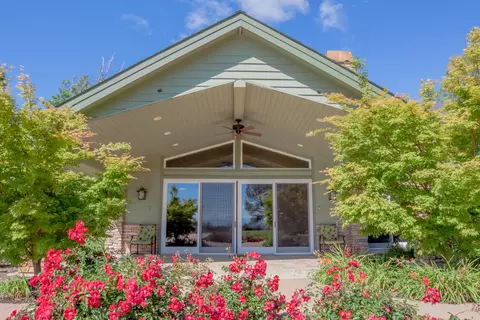 8789 Heritage Ct, Redding, CA 96001 photo 27