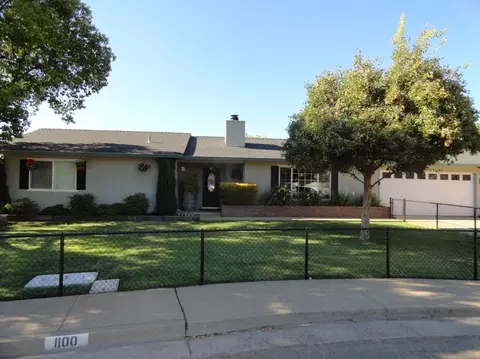 1100 Pinewood Ct, Redding, CA 96002 photo 1