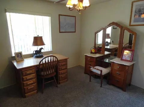 1100 Pinewood Ct, Redding, CA 96002 photo 12