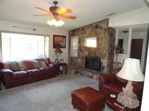 1100 Pinewood Ct, Redding, CA 96002 photo 24