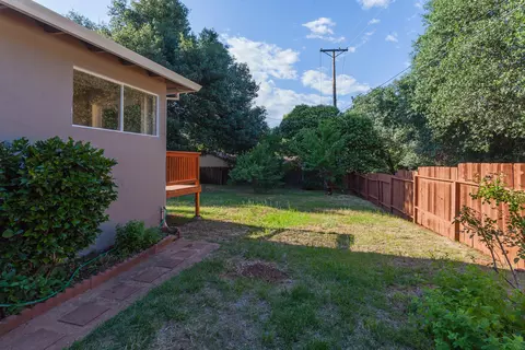 1148 Echo Rd, Redding, CA 96002 photo 17