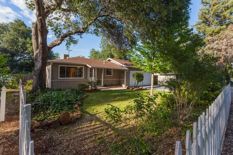 1148 Echo Rd, Redding, CA 96002 photo 1