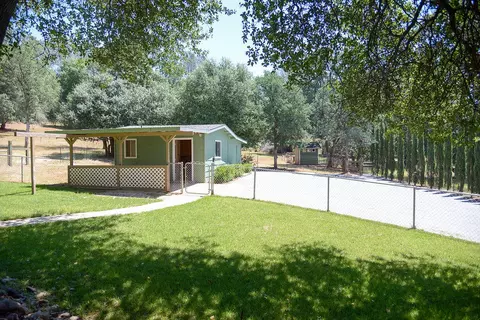 13042 Tierra Oaks Dr, Redding, CA 96003 photo 5