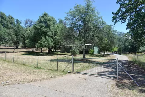 13042 Tierra Oaks Dr, Redding, CA 96003 photo 21