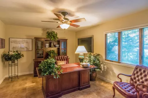 4365 Alta Mesa Dr, Redding, CA 96002 photo 13
