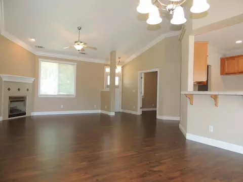 2076 Tarmac Rd, Redding, CA 96003 photo 5
