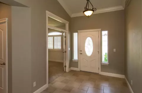 1941 Dellwood Dr, Redding, CA 96003 photo 3