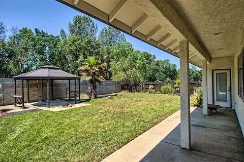 1941 Dellwood Dr, Redding, CA 96003 photo 14