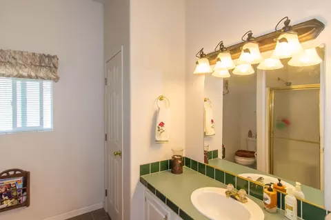 21598 Elk, Redding, CA 96003 photo 10