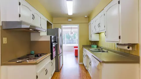 715 Gold St, Redding, CA 96001 photo 7