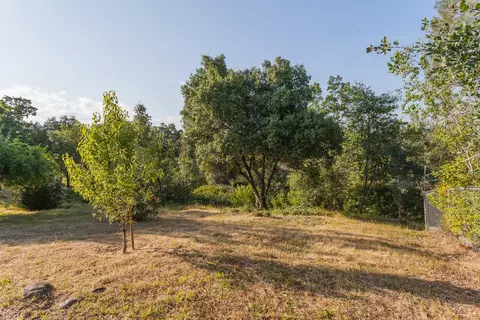 2852 Panorama Dr, Redding, CA 96003 photo 34