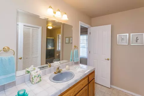 2852 Panorama Dr, Redding, CA 96003 photo 15
